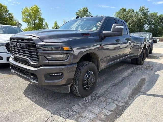 ram ram 3500 pickup 2025 3C63RRHL4SG515370 image ram ram 3500 pickup 2025 3C63RRHL4SG515370 image